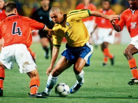 Đỉnh cao bóng đá tấn công, Brazil 4-2 Hà Lan (WC 1998)
