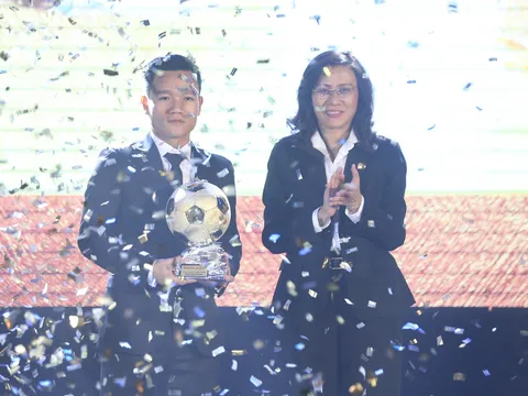 Đinh Thanh Trung: Vượt qua Anh Đức tại QBV 2017 là điều không quá bất ngờ