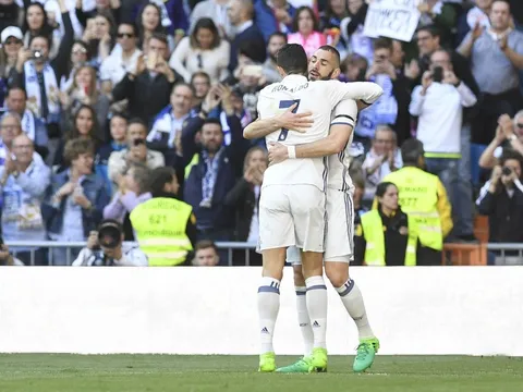 Đồng đội thay Ronaldo mang về chiến thắng cho Real