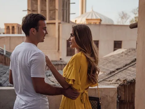 Mario Gotze tươi rói đi quảng bá du lịch Dubai