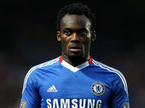 Essien - Hòn đá tảng một thời của Chelsea