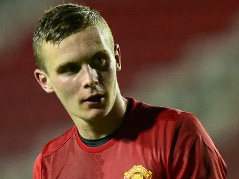 Ethan Hamilton - sao trẻ Man Utd có gương mặt hệt Matic là ai?