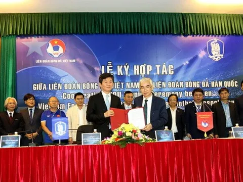 'Mong bóng đá Việt Nam vươn tầm châu Á và trở thành thế lực'