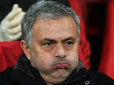 FA sẽ là cứu cánh của Mourinho tại Man Utd?