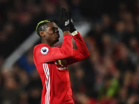 Fan Man Utd kêu gọi lệnh cấm Pogba cắt tóc