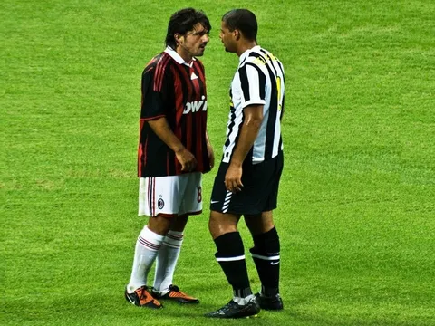 Felipe Melo vs Gennaro Gattuso - Những khoảnh khắc điên rồ