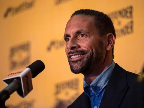 Ferdinand: Messi tạo nên trận đấu, Ronaldo muốn kết liễu trận đấu
