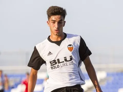 Ferran Torres - Nhân tố được Barcelona và Real Madrid tranh giành