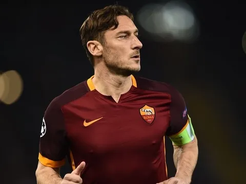 Francesco Totti tiếc nuối vì không được đá cặp cùng Ronaldo