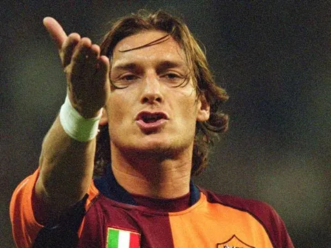 Francesco Totti và hành trình trở thành huyền thoại