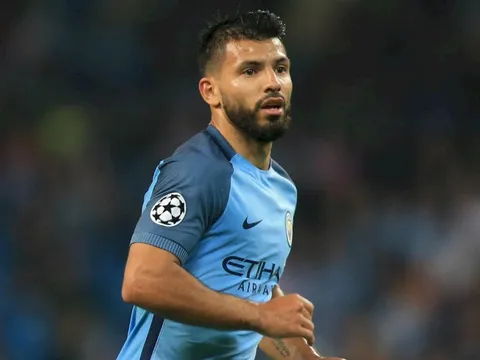 Gabriel Jesus thăng hoa, Aguero không sợ