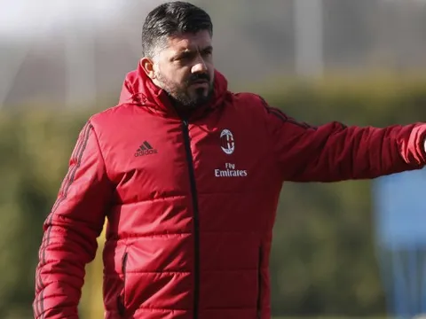 Gattuso mặt đầy cau có trong ngày trở lại Milan