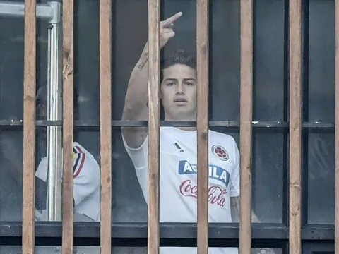 Gây scandal, James Rodriguez sẽ bị Real bán