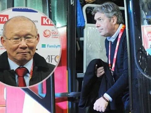GĐKT Jurgen Gede và HLV Park Hang-seo phối hợp ăn ý ở U23 Việt Nam