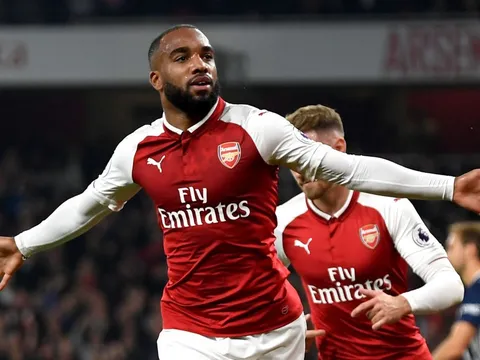 Góc Arsenal: Lacazette sẽ là cái tên tiếp theo ra đi?