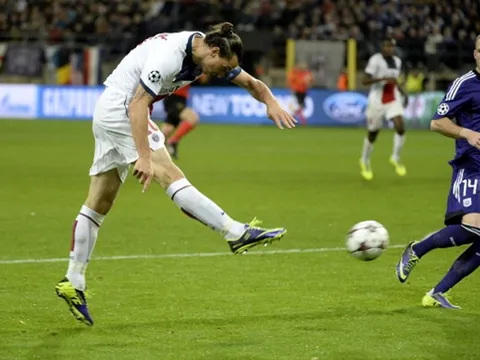 Góc siêu phẩm: Khẩu đại pháo mang tên Ibrahimovic