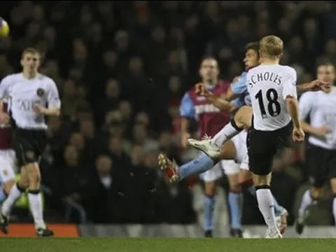 Góc siêu phẩm: Pha nã đại bác kinh điển của Paul Scholes