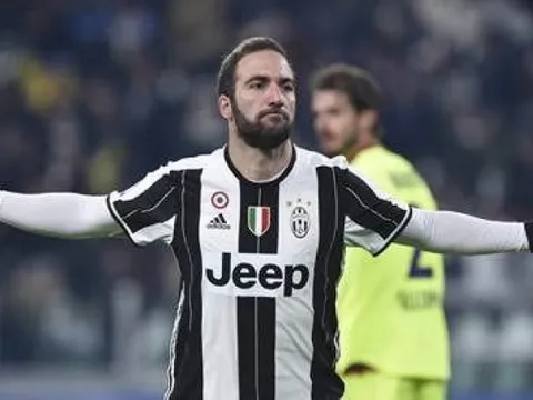 Gonzalo Higuain - Ngôi sao bị thế giới quay lưng