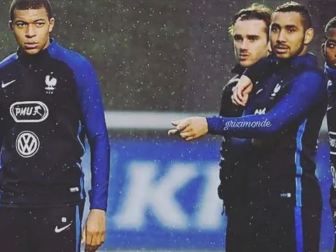 Griezmann sợ mất suất chính thức vào tay Kylian Mbappe