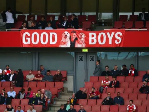 Hậu chia tay, Sanchez và Arsenal 'cạn tàu ráo máng'
