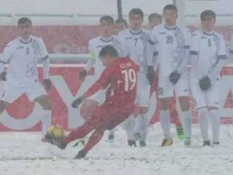 Hãy trao ngay bóng vàng cho Quang Hải!