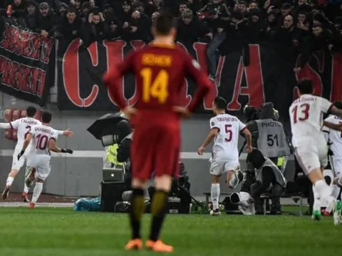 Hiệp 2 đầy bùng nổ, Milan khiến Roma cũng 'bó tay'