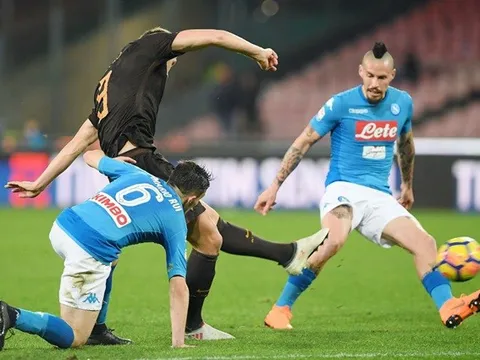 Highlights: Napoli 2-4 AS Roma (Vòng 27 Serie A)