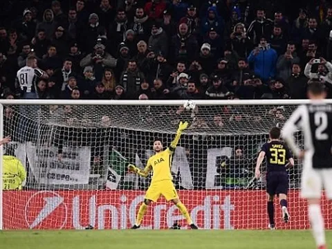 Higuain "mắm môi mắm lợi" sút bay chiến thắng của Juventus