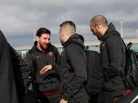 Háo hức sang London, Barcelona sẵn sàng hạ gục Chelsea