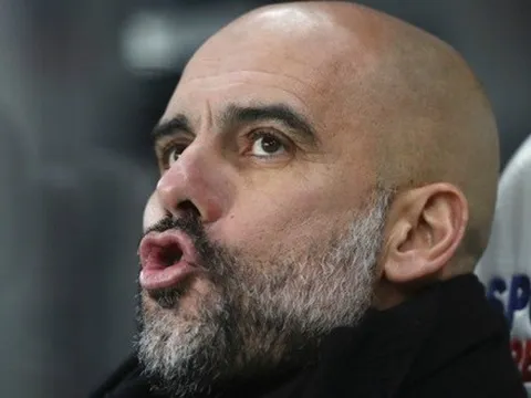 Học đòi Mourinho, Pep Guardiola “thả thính” Man City thêm 10 năm