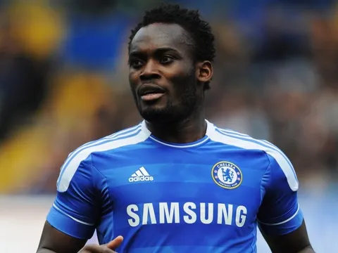 Huyền thoại Chelsea vung tiền mua đội bóng Ý