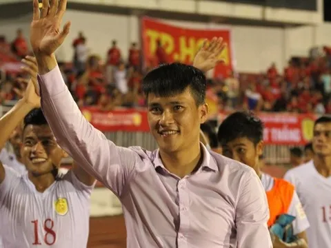 Chùm ảnh: Thắng Sài Gòn FC, quyền Chủ tịch Công Vinh mừng như vô địch