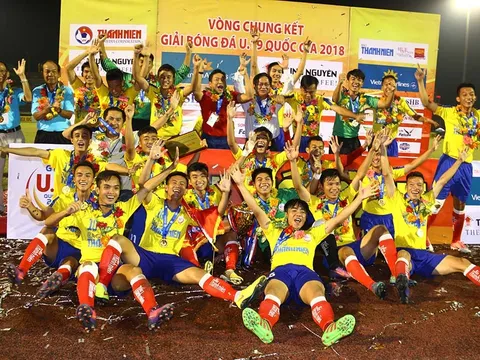 Nhật Trường "xuất thần", giúp U19 Đồng Tháp vô địch trên loạt đấu súng