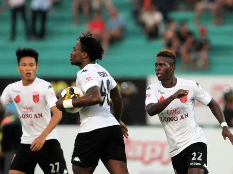 17h30 ngày 25/2, Long An vs HAGL: Bước qua "tâm bão"