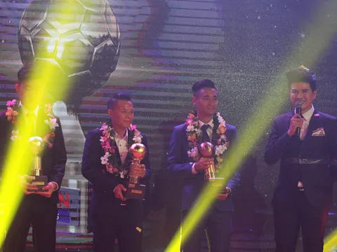 Chùm ảnh Gala Quả bóng vàng 2016: Nam kém vui, nữ rạng ngời
