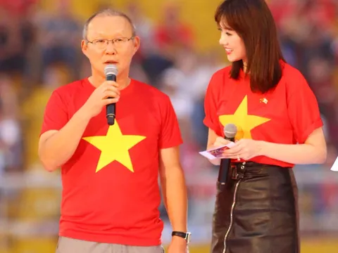 Điểm tin bóng đá Việt Nam tối 04/02: Thầy Park ngấn lệ vì fan Sài thành