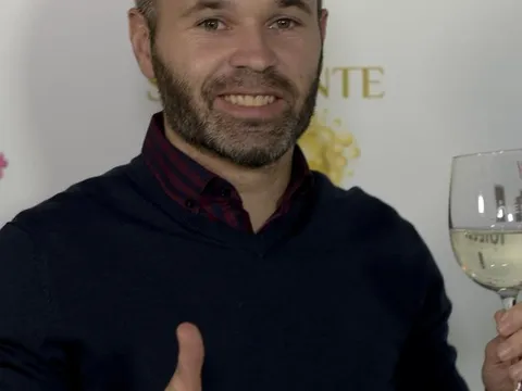 Iniesta ước gì nhân dịp năm mới?
