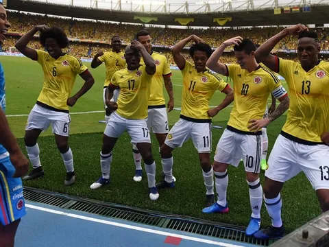 James Rodriguez chói sáng, dàn sao Colombia ăn mừng 'cực độc'