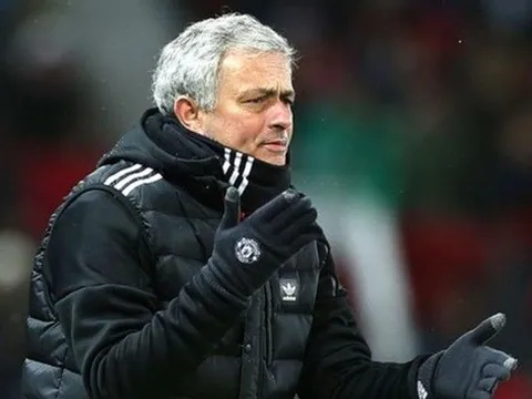 Jose Mourinho: ‘Người có não’ mới thấu hiểu tình cảnh Man United