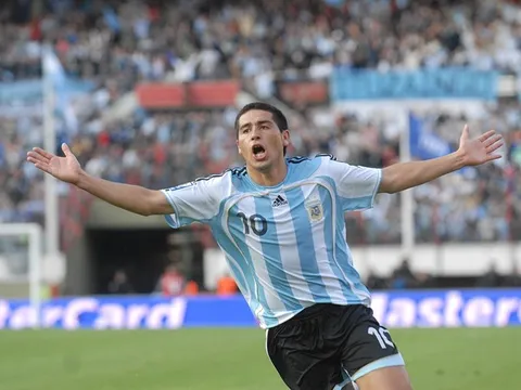 Juan Román Riquelme - Số 10 cuối cùng của thế giới bóng đá