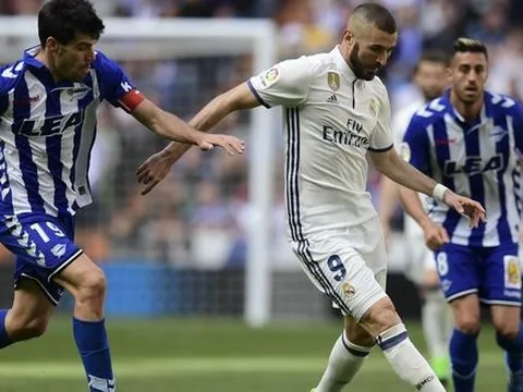Karim Benzema thể hiện ra sao vs Alaves?