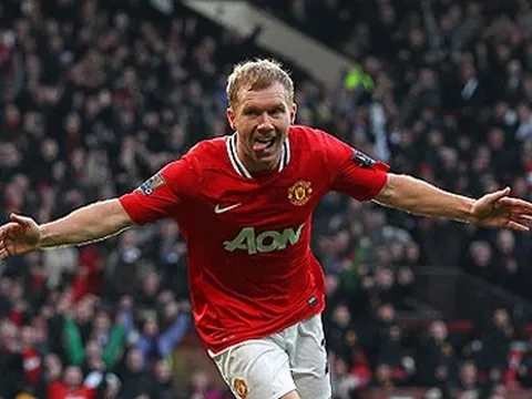 Khả năng chuyền dài cực bá đạo của Paul Scholes