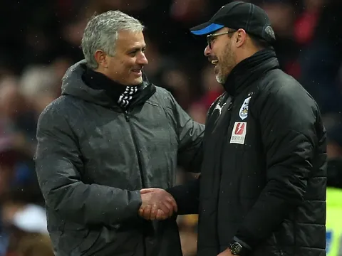 Khen Sanchez, Mourinho khen luôn người hùng thầm lặng của Man Utd