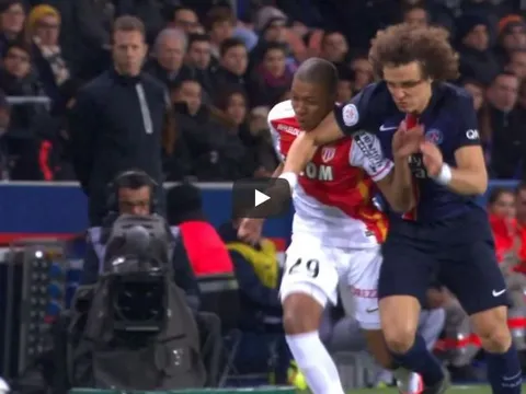 Khi 17 tuổi, Kylian Mbappe thể hiện ra sao trước Paris Saint-Germain?