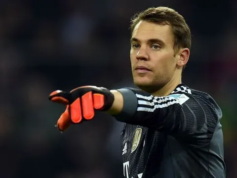 Khi Manuel Neuer đối đầu với những chuyên gia sút phạt