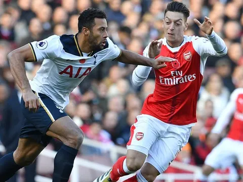Khó tin: Mousa Dembele rê bóng giỏi nhất châu Âu