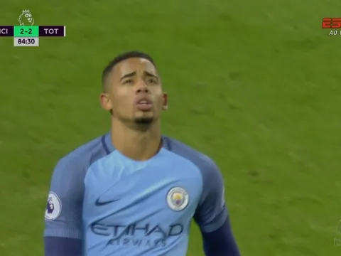 Khoảnh khắc ra mắt của Gabriel Jesus trước Tottenham
