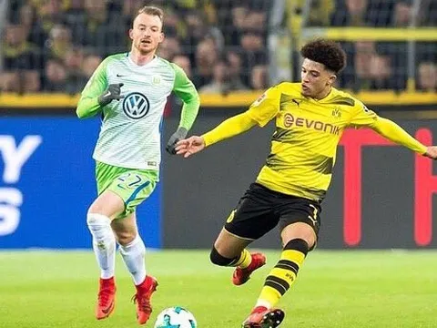 Khoảnh khắc thần đồng Anh quốc đi vào lịch sử Bundesliga