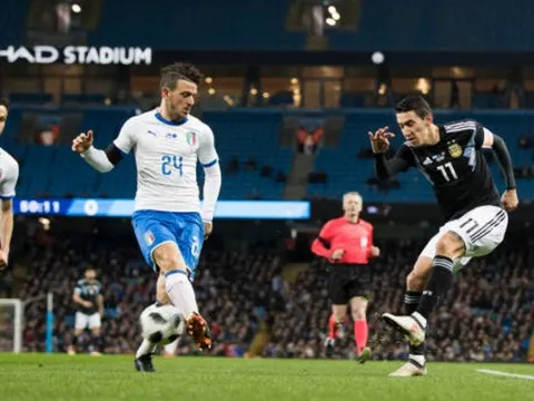 Không cần Messi, Argentina vẫn dễ dàng đánh bại Italia