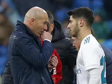 Không muốn mua thêm, nhưng Zidane cũng chẳng còn tin ai tại Real